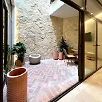 Arcos De Medina - Premium