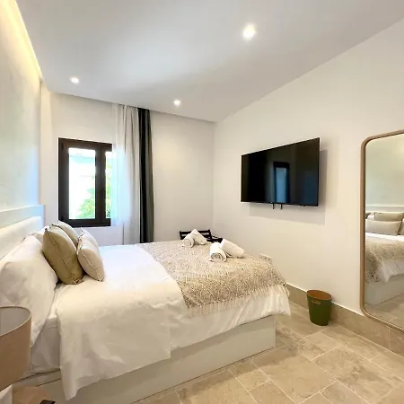 Arcos De Medina - Premium Апартаменти